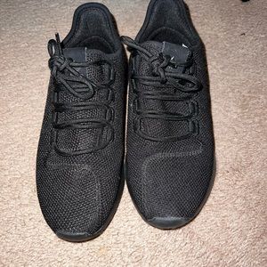 ADIDAS Womens size 6 boys size 4